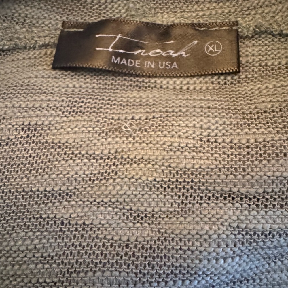 INOAH Hoodie Light Green Cat And Lady Size XL - Picture 6 of 8